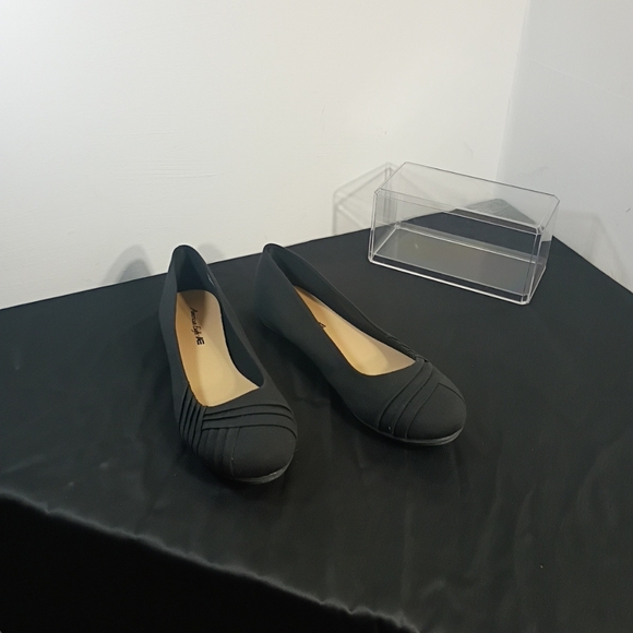 American Eagle Womens SZ 13 Ballet Flats Black Fabric Casual Slip On Shoe - Picture 8 of 8